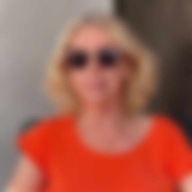 JuliaJuliette (68) aus Trier