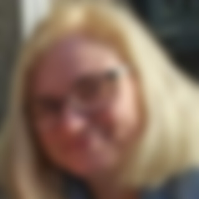 Irina49 (51) aus Detmold