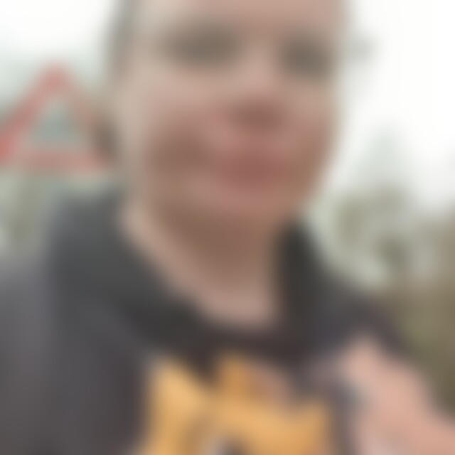 johannisbeere (34) aus Wolfsburg