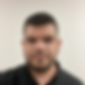 Chrisi90 (35) aus Fulda
