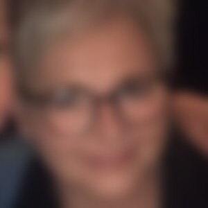 Manuela (53) aus .....