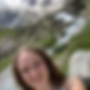 Evelyn03 (22) aus Bielefeld