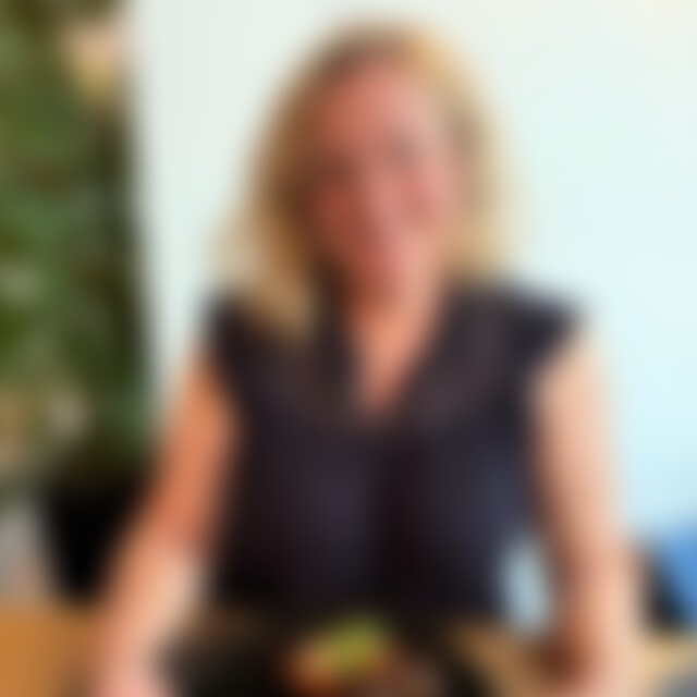 Yaneli (44) aus Nähe Braunschweig