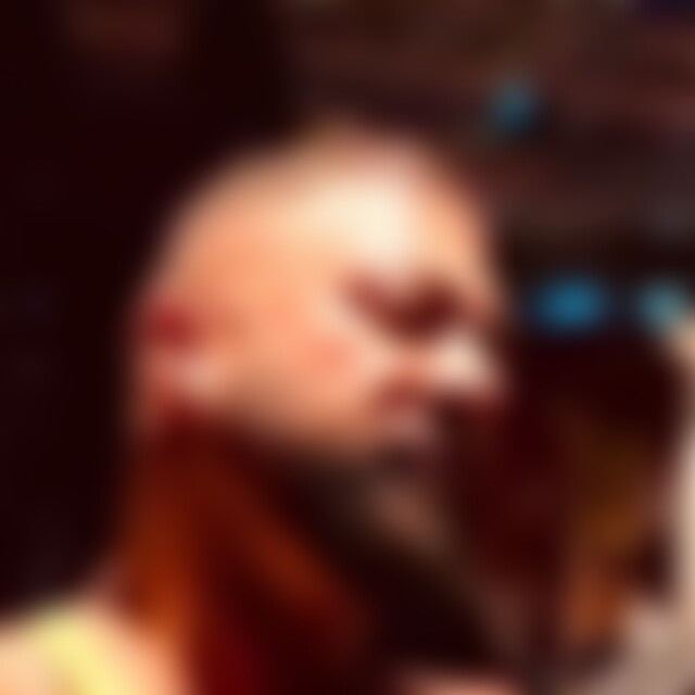 Moebeljoe (42) aus Hannover