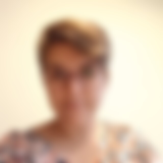 Louvery (38) aus Nürnberg