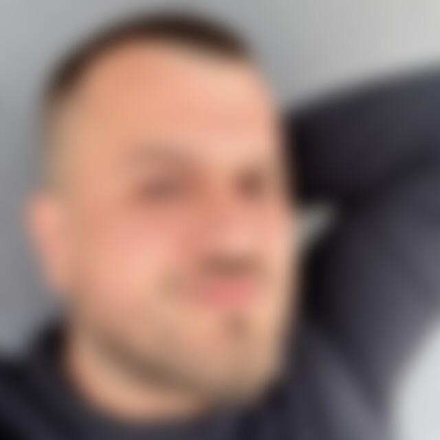 Kosta92 (33) aus Rutesheim
