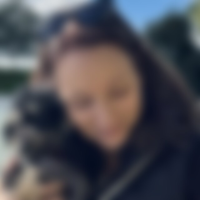 Chihi (28) aus E