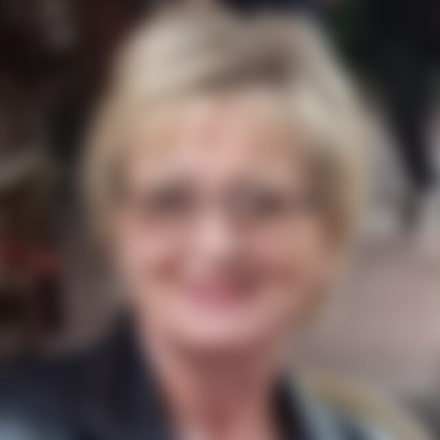 Ameli (66) aus Berlin