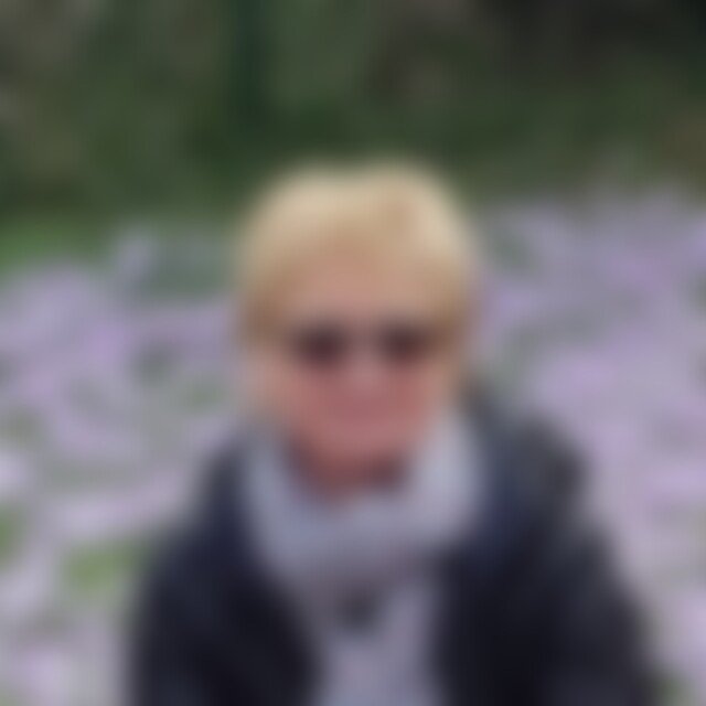 Ameli (66) aus Berlin