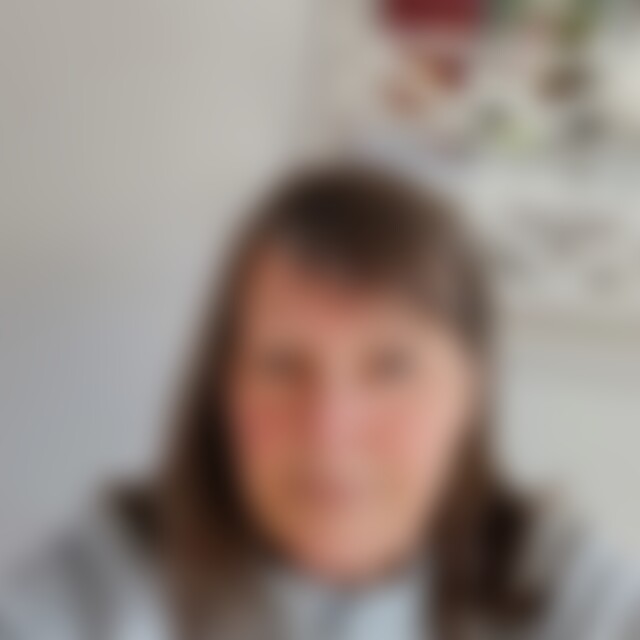 Karharina (67) aus Oberschleißheim