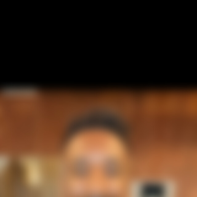 Meron (34) aus Rielasingen