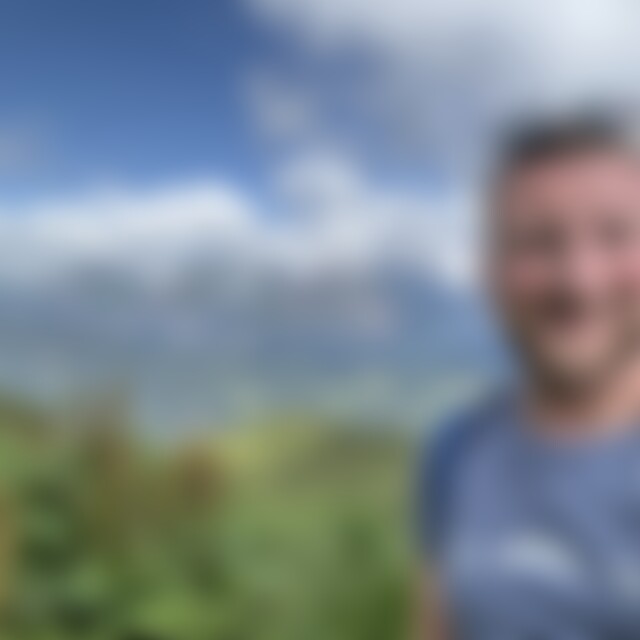 FloDD (31) aus Dresden