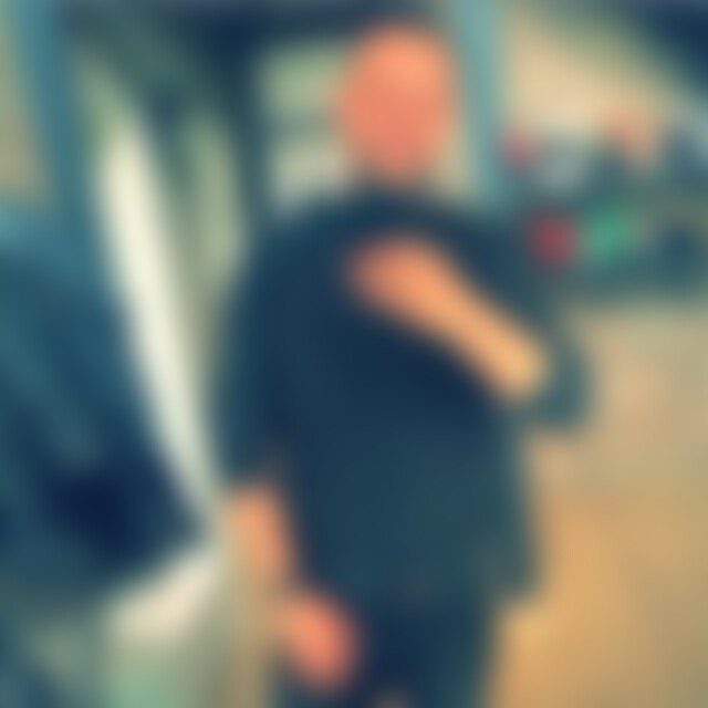 Eliael (40) aus Neuss