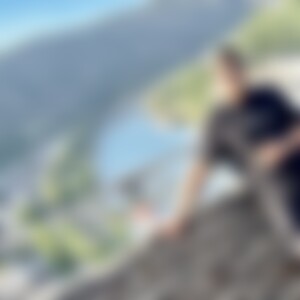 Alli (36) aus Bonn