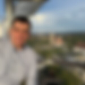 Dominik1201 (31) aus Friedberg