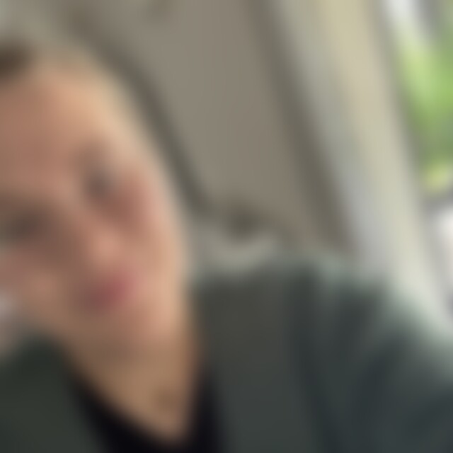 Rosi99 (26) aus Burbach