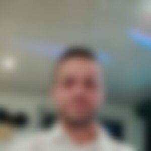 Alex09 (44) aus Düren