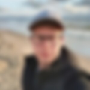 tommel (29) aus Altdorf