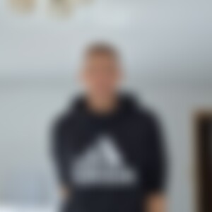 Chris23710 (25) aus Schwaigern