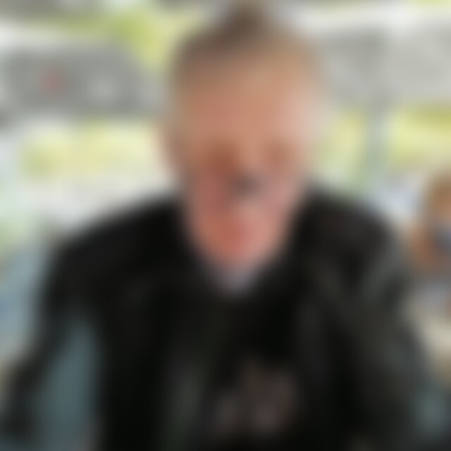 Esel (73) aus Bad Emstal