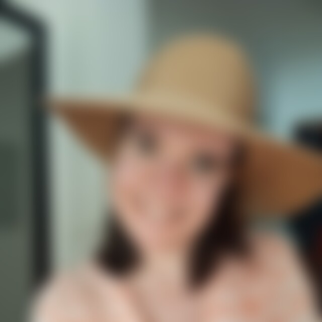 Del83phine (42) aus Freiburg