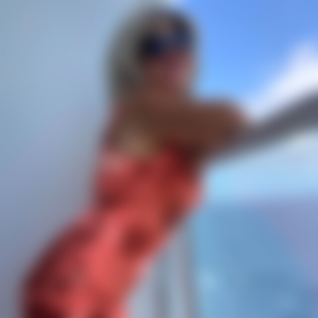 Vikki (56) aus kreuzlingen