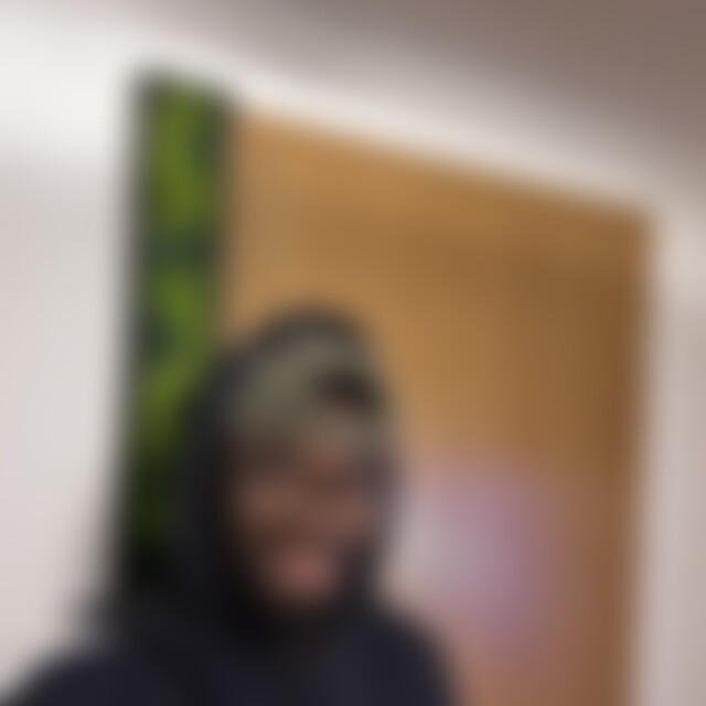 Dim (30) aus Würzburg
