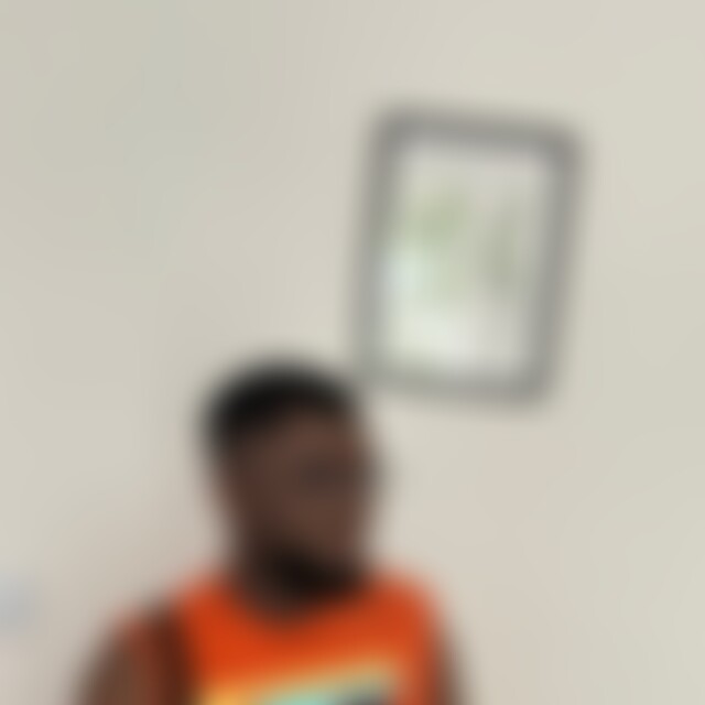 Dim (30) aus Würzburg