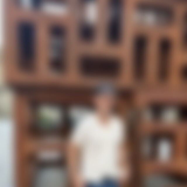 AlexS83 (43) aus Shs