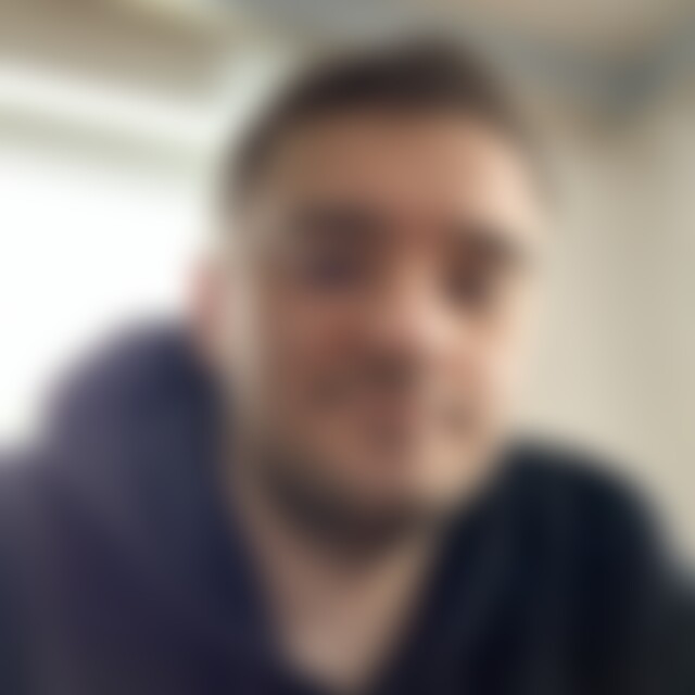 Raffiay (32) aus Villingen-Schwenningen