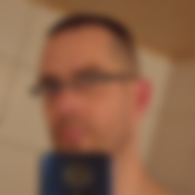 Toemy (48) aus Amberg