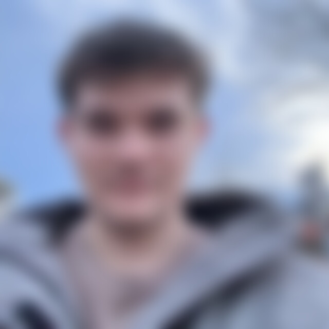 Eliasm (20) aus Donauwörth