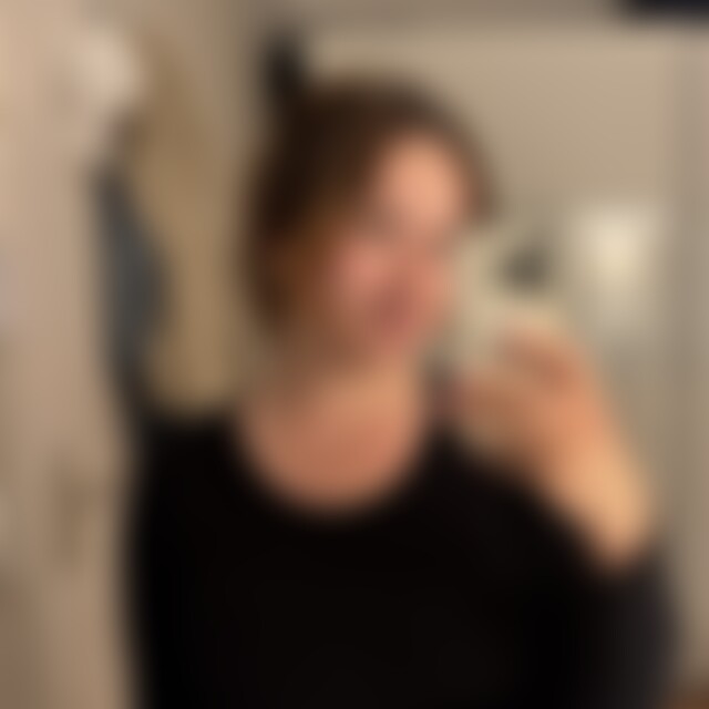 Jenni99 (26) aus Baunatal