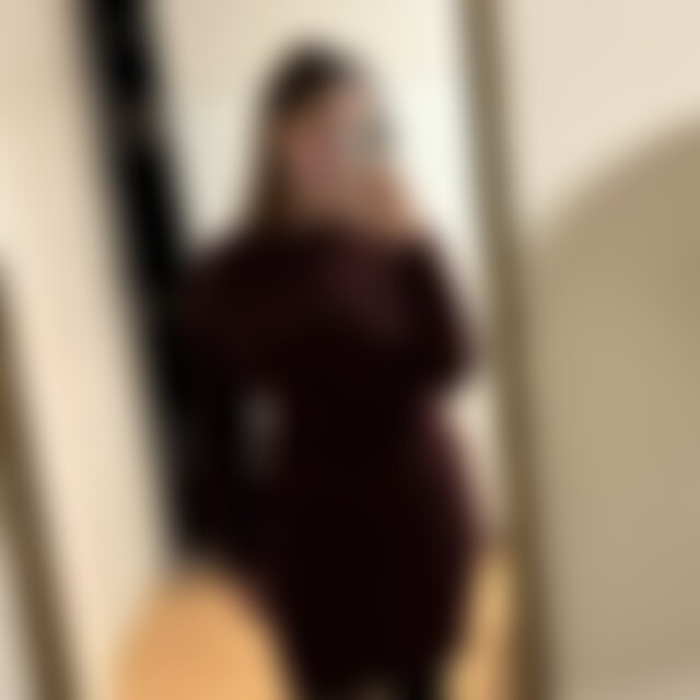 Jenni99 (26) aus Baunatal