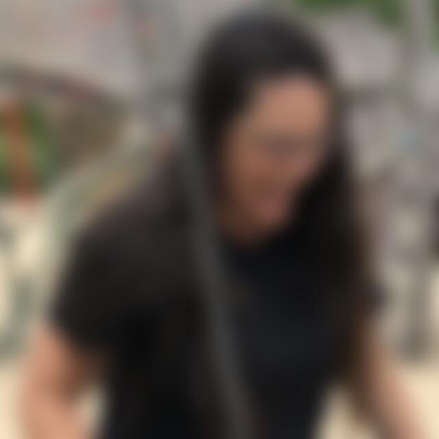 Louise20 (38) aus Berlin