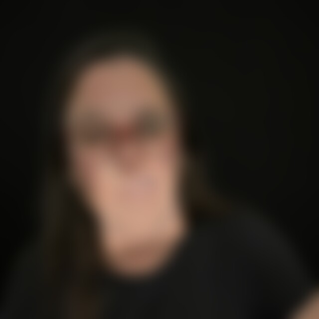 Louise20 (38) aus Berlin