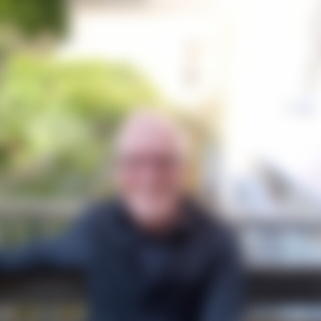 RaNeu (60) aus Essen