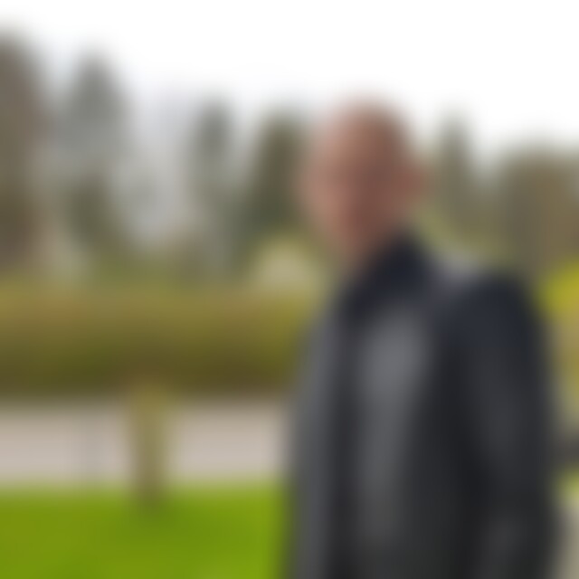 Garves (48) aus Emersacker