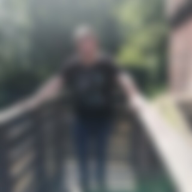 WyrisMondzahn (29) aus Munster