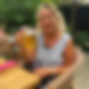 Gundula (64) aus Menden