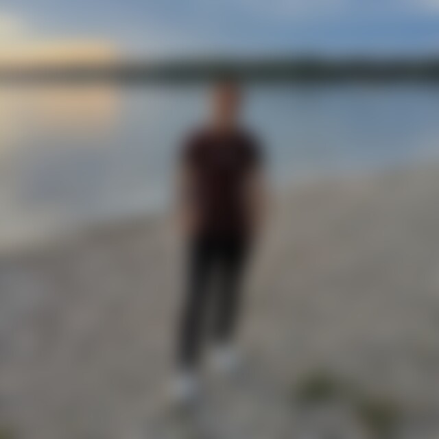 Manu1994 (32) aus Berg (Lkr Starnberg)