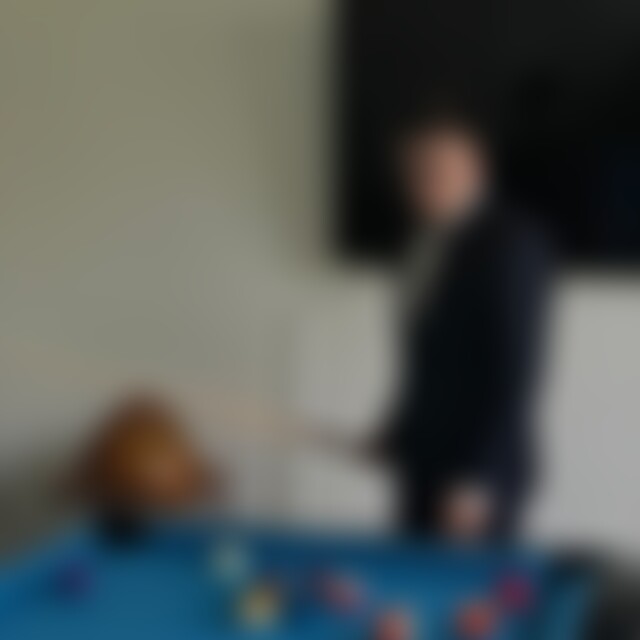 Louis2004 (21) aus Potsdam