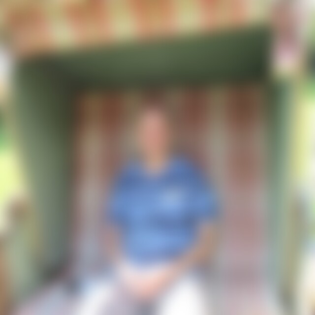 Sonnensucher (54) aus Berlin