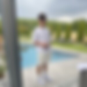 Nickiii (20) aus Rudersberg