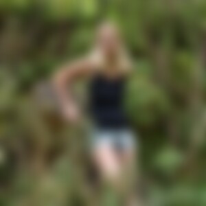 FlotteBiene (43) aus Falkenstein