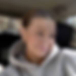 Leoniemk (23) aus Bielefeld