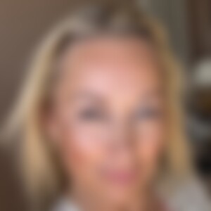 Pamjuicy (54) aus Köln