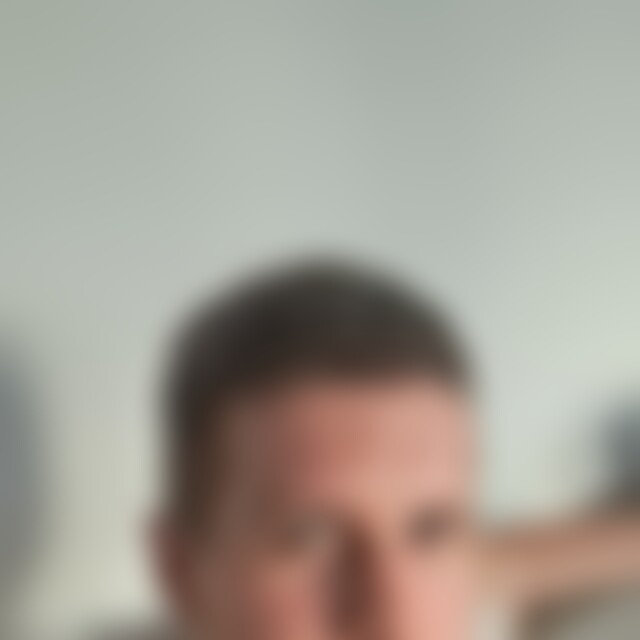 K993 (32) aus Pforzheim