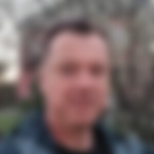 Elbsegler (59) aus Radebeul