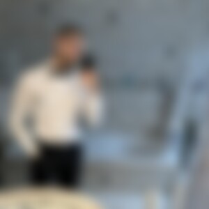 Enniii (25) aus Herrenberg